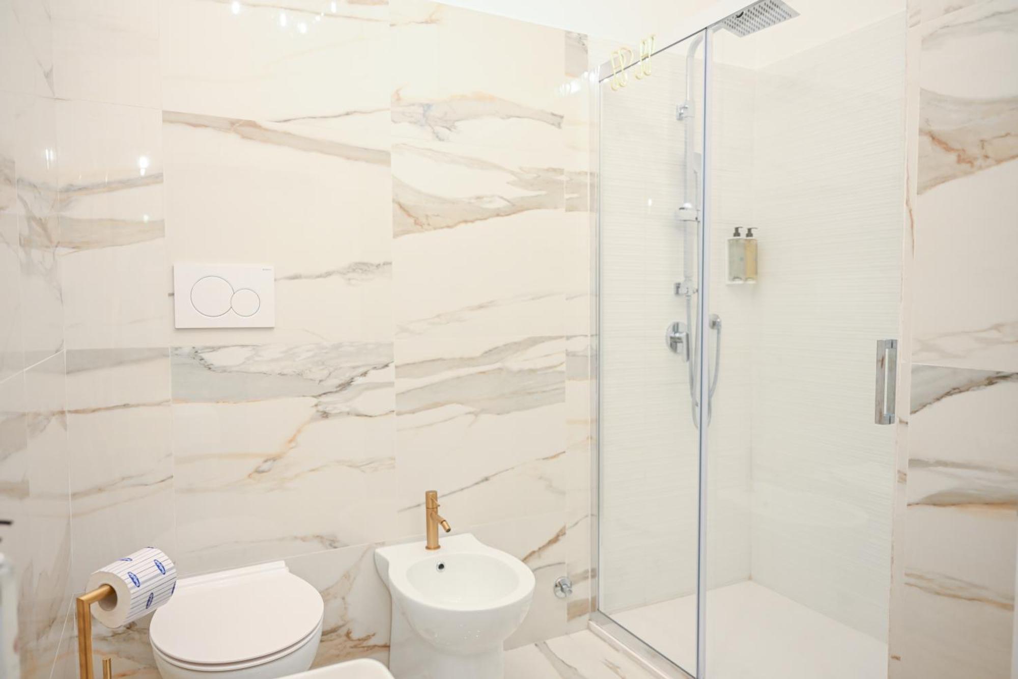 Via Veneto 116 Suites - Guest House Рим Экстерьер фото